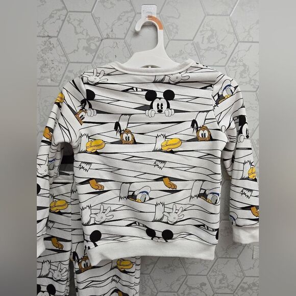 Boys' Disney Mickey Mouse Mummy and Friends 2pc Fleece Halloween Joggers Set, 5T - Picture 2 of 9